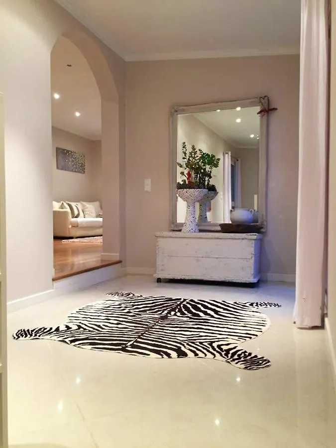 Elegant Apartment In Levada Grande + Terrace + 120 M²